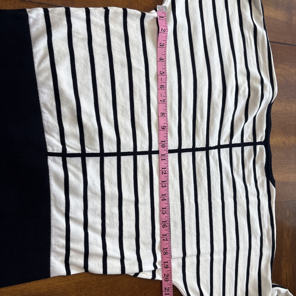 Talbotts Women's Black And White V Neck Sweater With 3/4 Sleeves Large - Picture 7 of 9